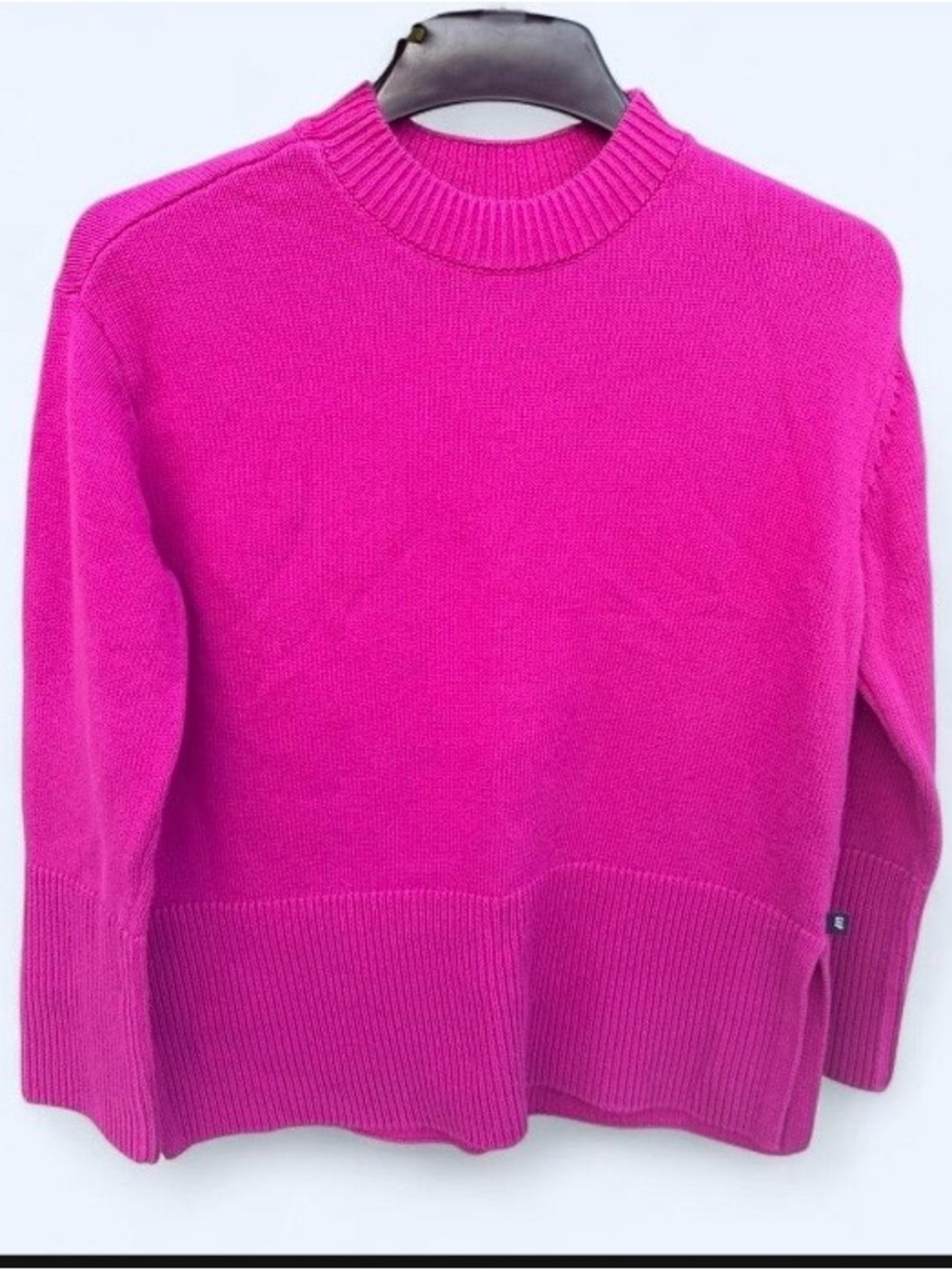 GAP Women’s Crewneck Sweater in Bright Fuchsia size S oversized fits medium